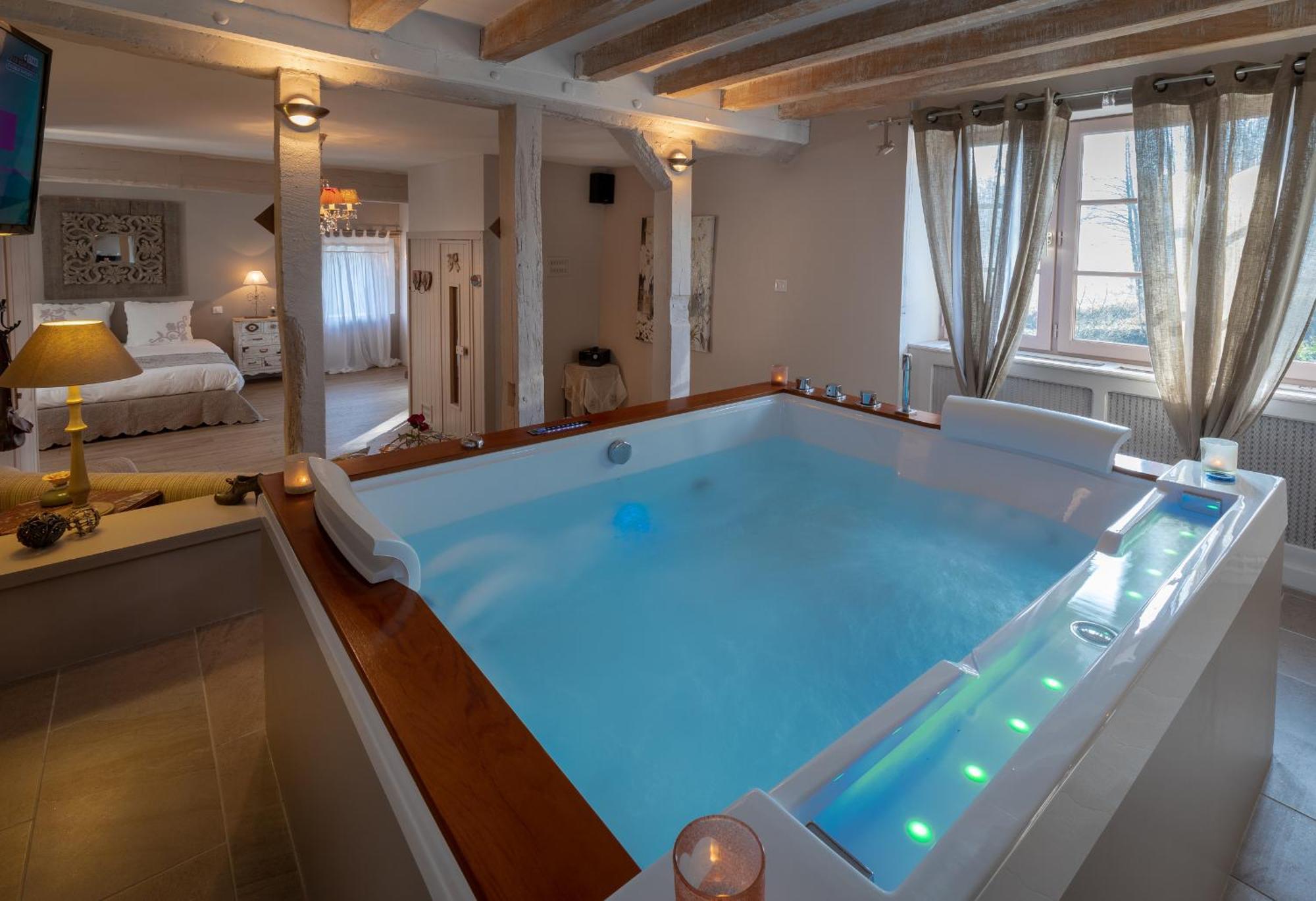 Charme Au Fil De L'Eau Hotel Vendieres Luaran gambar