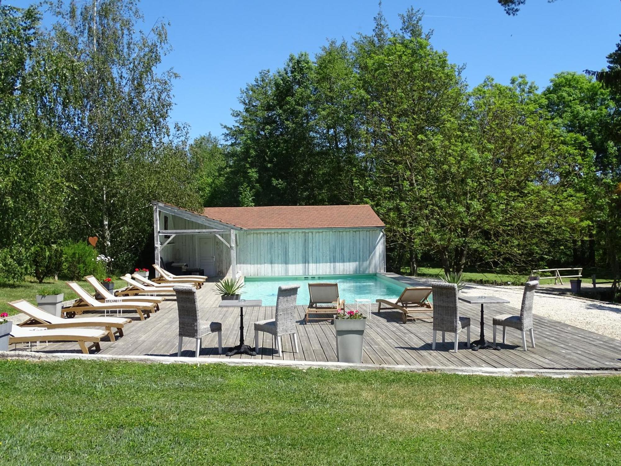Charme Au Fil De L'Eau Hotel Vendieres Luaran gambar